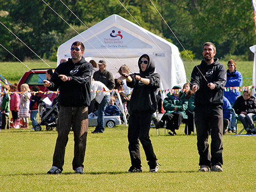 Bear kites